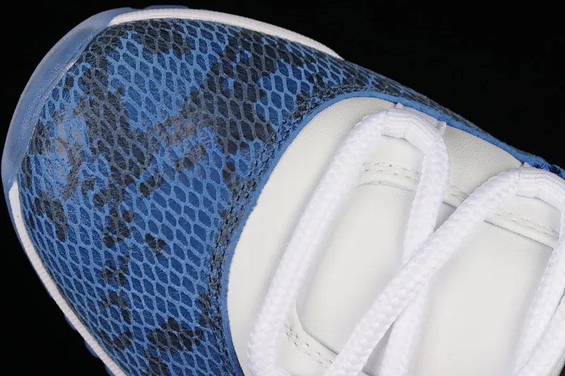 All categories Air Jordan Jordan series basketball shoes Air Jordan 11 F version Air Jordan 11 Low SE Snakeskin AJ11 Joe 11 blue snake pattern genuine carbon CD6846-102